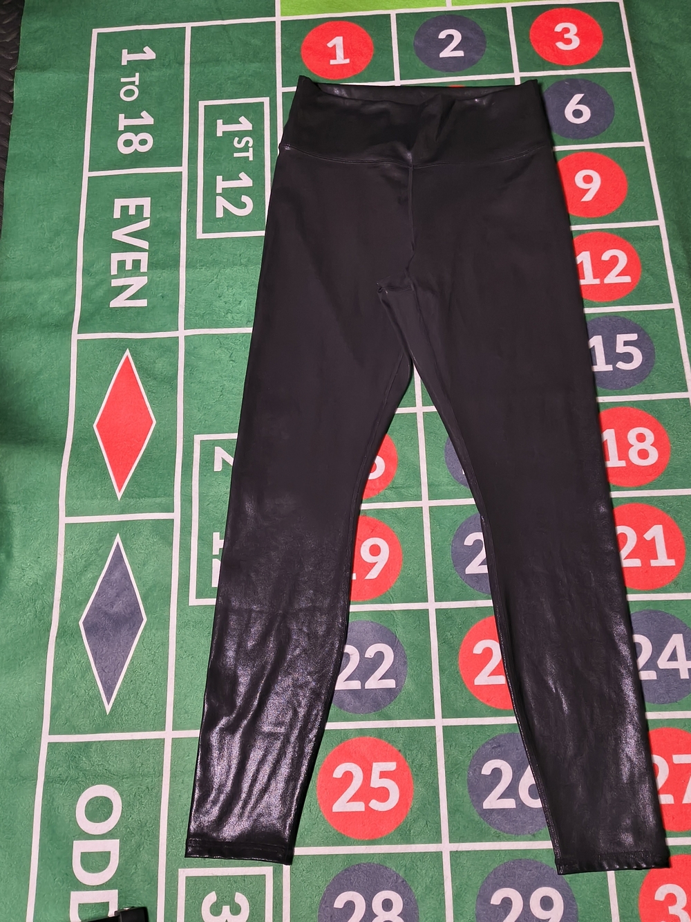 Fabletics PowerHold High Rise Ankle Leggings Women's M Shiny Black Stretch